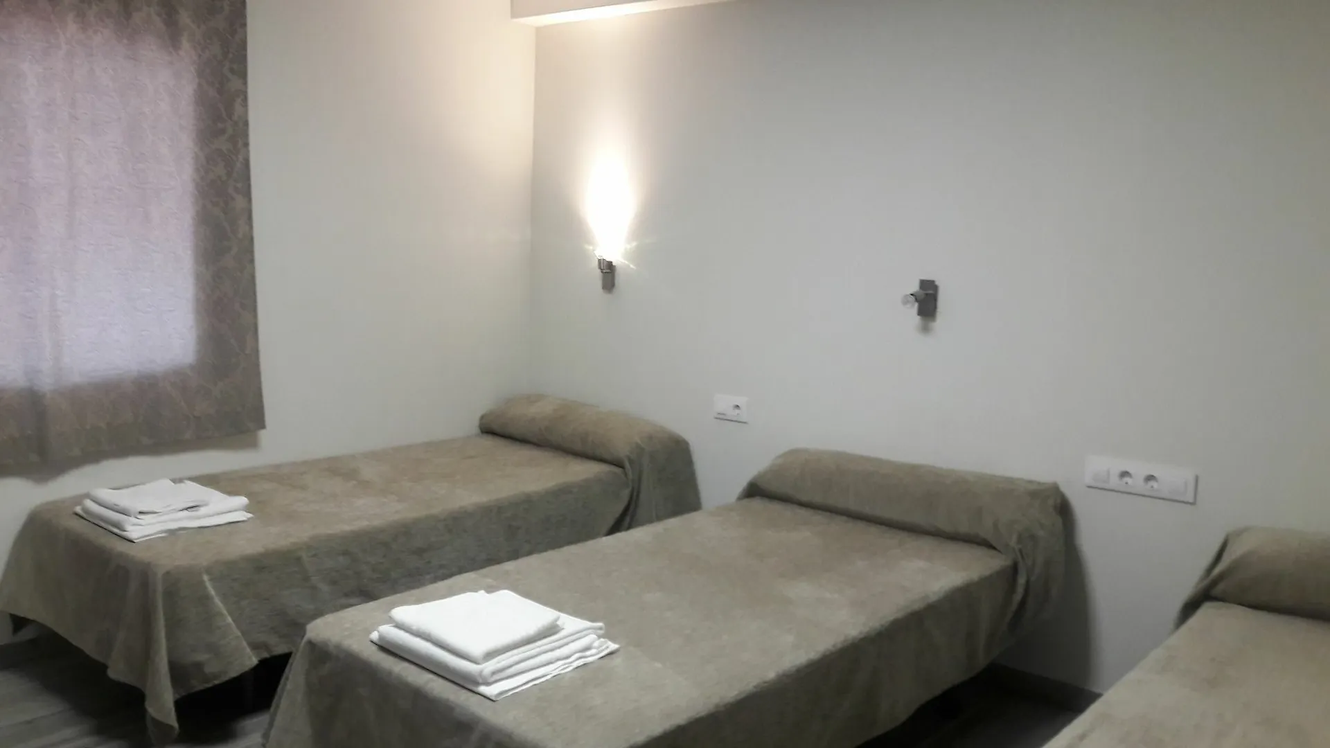 Olivia Barcelona Hostel 0*,